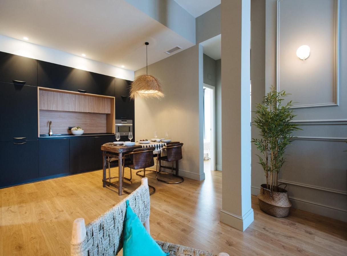 OMM Suites Sevilla Esterno foto